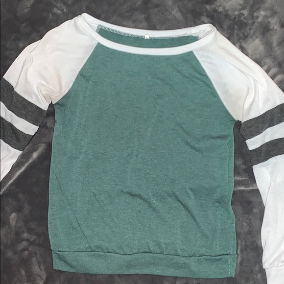 long sleeve top - Picture 2 of 2